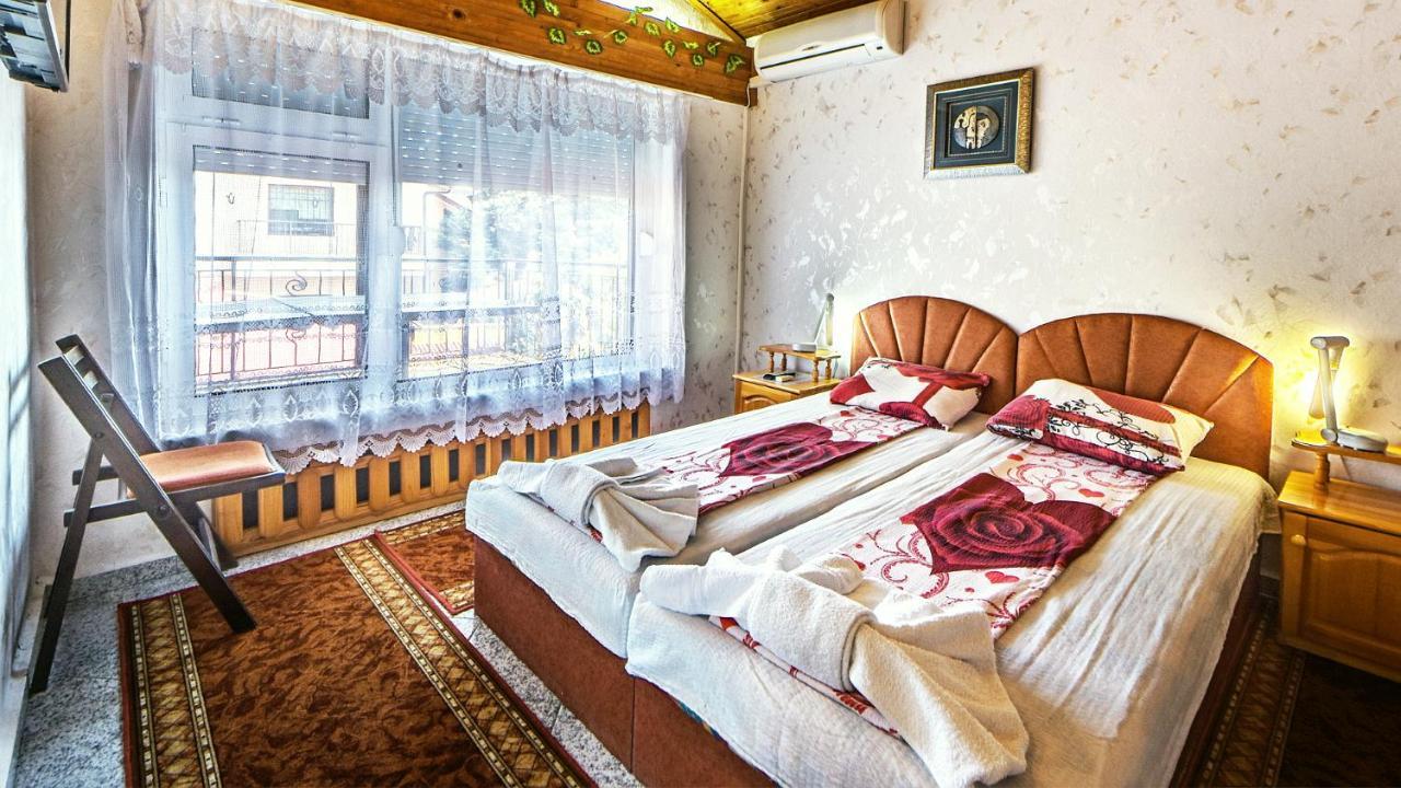 Villa Summer House 산콘스탄틴앤헬레나 외부 사진