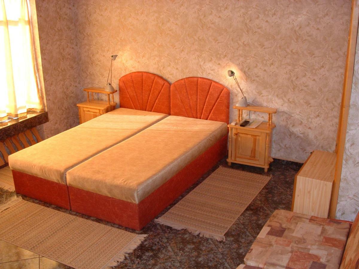 Villa Summer House 산콘스탄틴앤헬레나 외부 사진